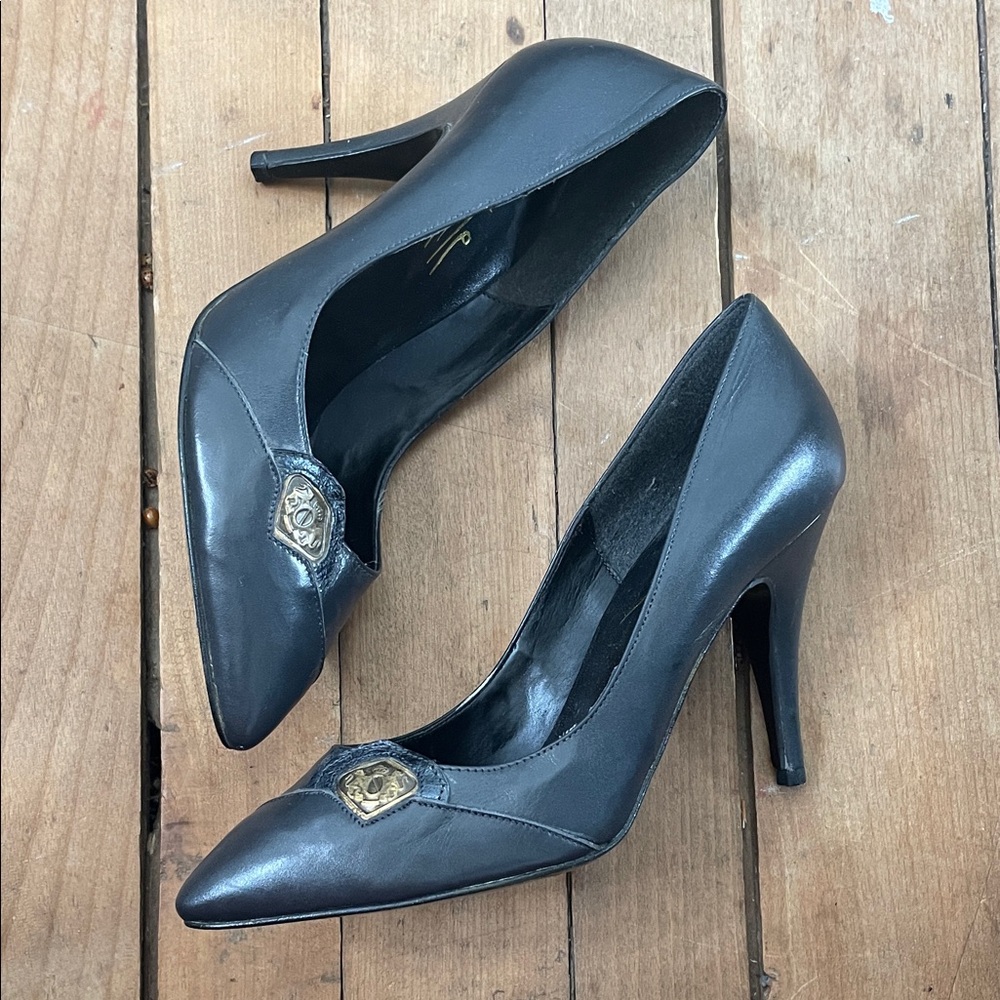 Vintage Italian leather pumps sz 35.5